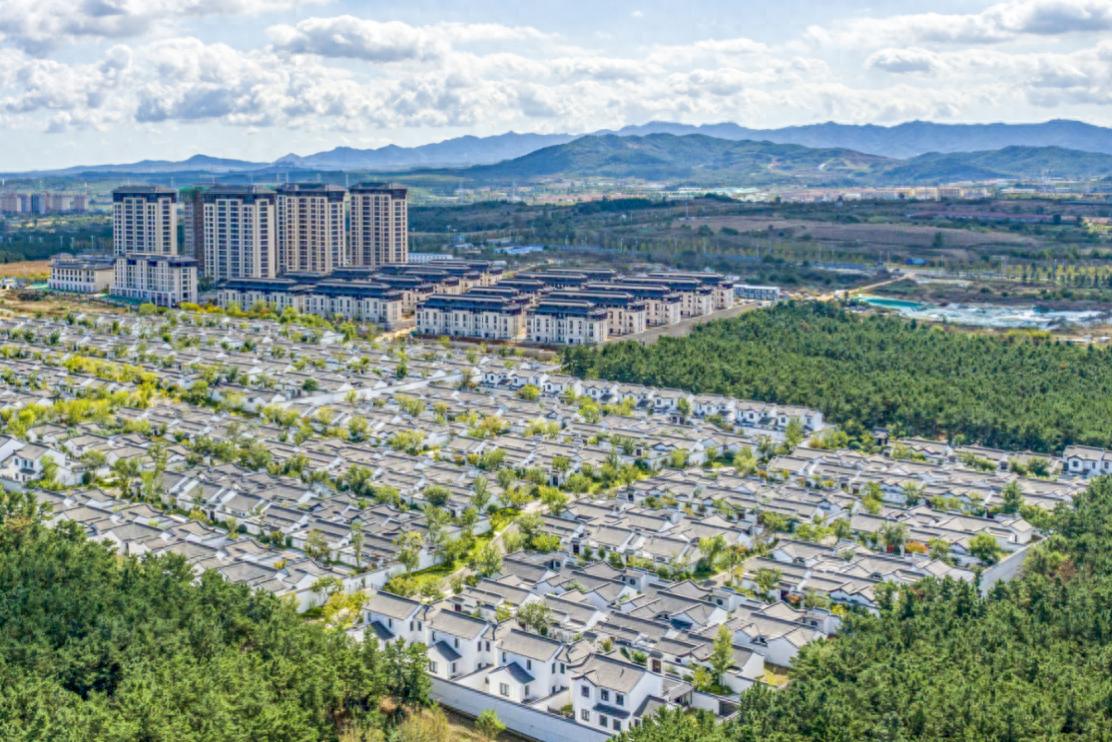 城投聽海林居社群啟幕，開啟業(yè)主多彩生活新篇！